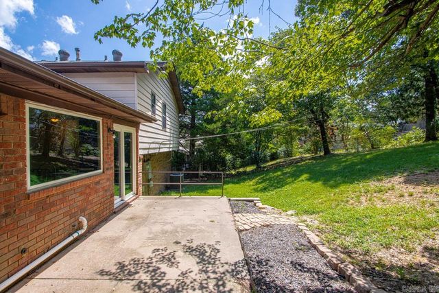 12111 Teton Forest Drive, Little Rock, AR 72212