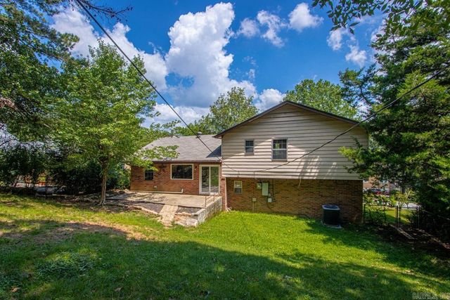 12111 Teton Forest Drive, Little Rock, AR 72212