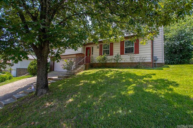 12111 Teton Forest Drive, Little Rock, AR 72212
