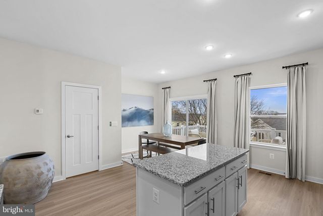267 HUNTWELL WEST AVE, Ranson, WV 25438