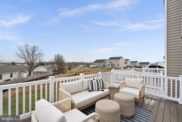267 HUNTWELL WEST AVE, Ranson, WV 25438
