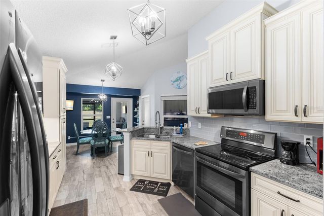 1911 E DEL WEBB BOULEVARD, Sun City Center, FL 33573