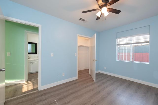 1901 E Clay Avenue, Fresno, CA 93701
