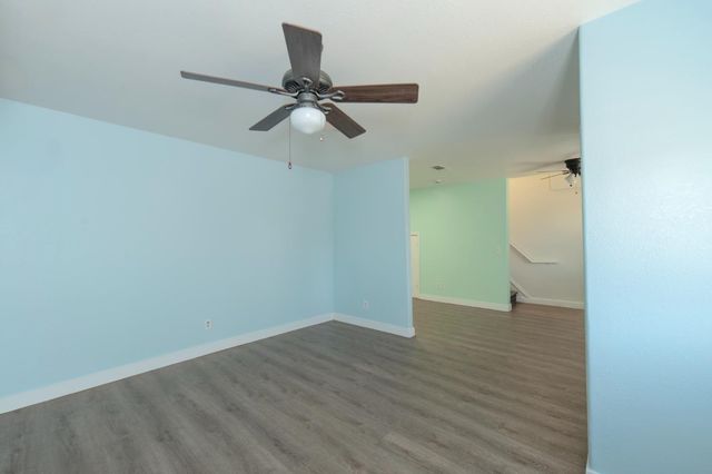 1901 E Clay Avenue, Fresno, CA 93701