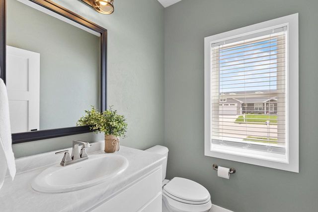 W6018 RYFORD STREET, Menasha, WI 54952