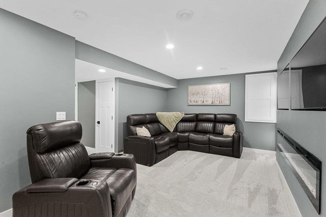 W6018 RYFORD STREET, Menasha, WI 54952