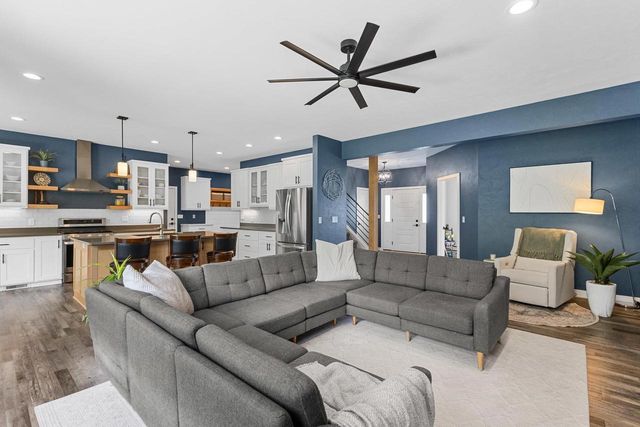 W6018 RYFORD STREET, Menasha, WI 54952
