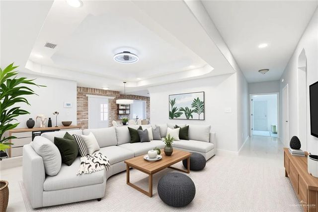 2432 Flushing Meadows, Weslaco, TX 78596