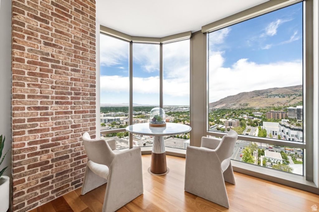 Image 17 of property listing at 99 W SOUTH TEMPLE ST #2206, Salt Lake City, UT 84101