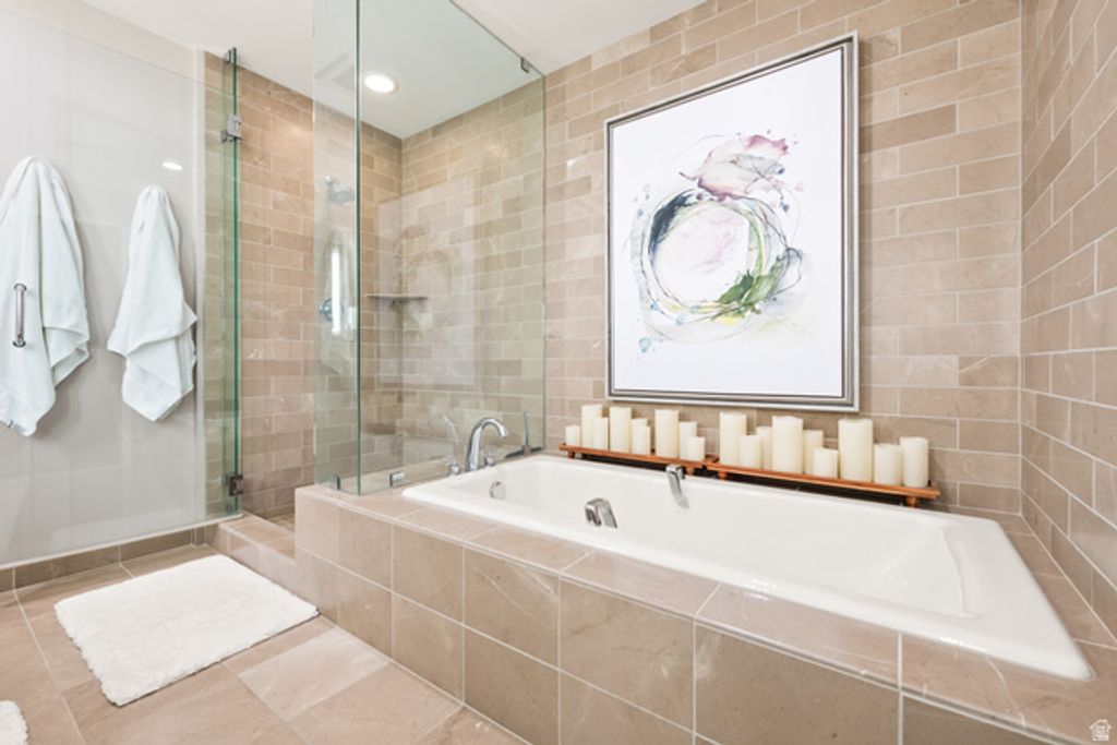 Image 31 of property listing at 99 W SOUTH TEMPLE ST #2206, Salt Lake City, UT 84101