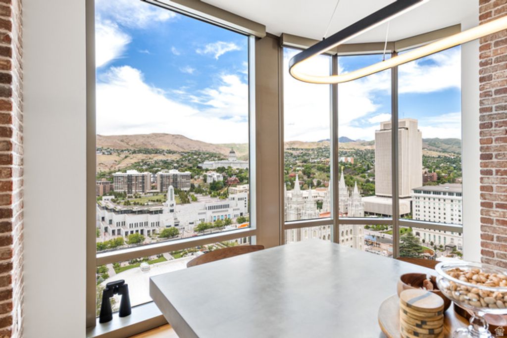 Image 9 of property listing at 99 W SOUTH TEMPLE ST #2206, Salt Lake City, UT 84101