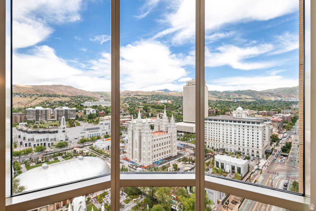 Image 10 of property listing at 99 W SOUTH TEMPLE ST #2206, Salt Lake City, UT 84101
