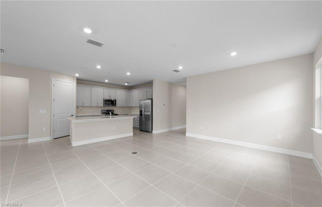 7140 Chapel Creek LN, North Fort Myers, FL 33917