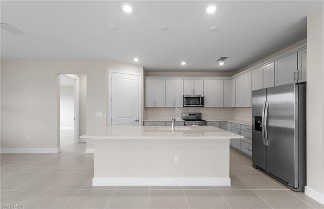 7140 Chapel Creek LN, North Fort Myers, FL 33917