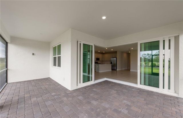 7140 Chapel Creek LN, North Fort Myers, FL 33917