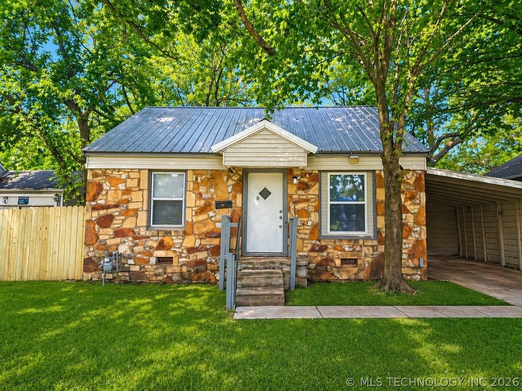 1034 N Gary Place, Tulsa, OK 74110