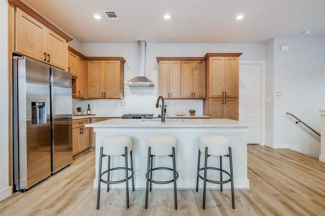 6522 Old Olive Tree Drive, Houston, TX 77091