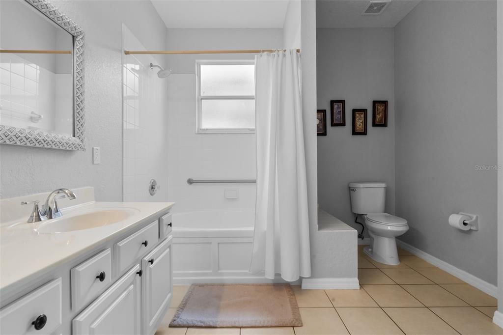 Image 27 of property listing at 156 MAGIC LANDINGS BOULEVARD, Kissimmee, FL 34744