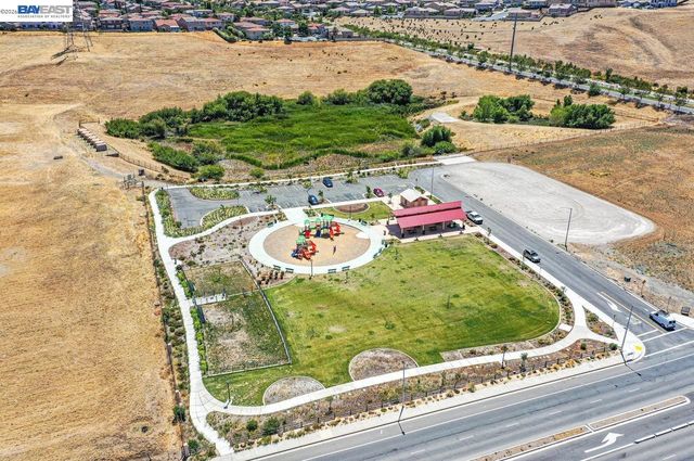 365 Waterview Pl, Bay Point, CA 94565