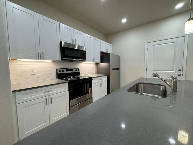 1219 S Austin Street 1219, Sherman, TX 75090