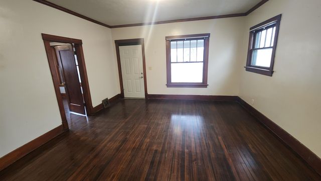 431 Washington, Salina, KS 67401