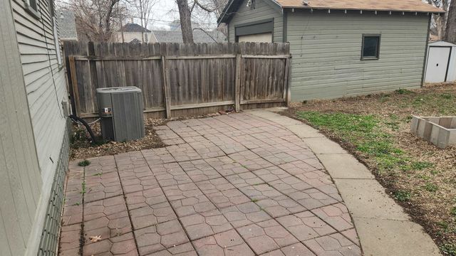 431 Washington, Salina, KS 67401