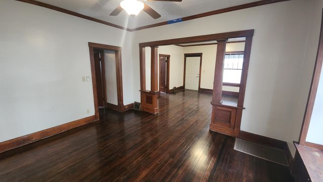 431 Washington, Salina, KS 67401