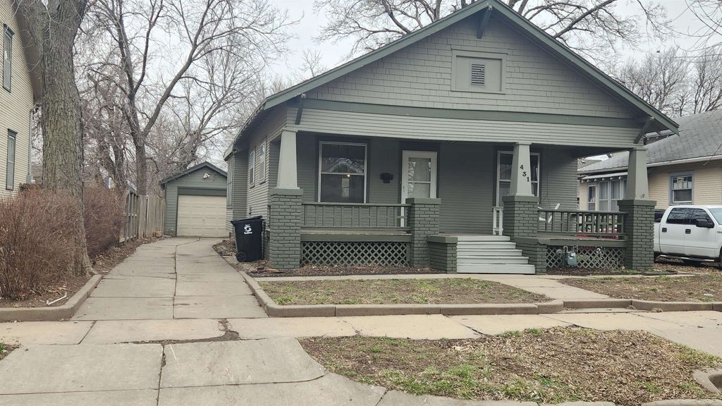431 Washington, Salina, KS 67401