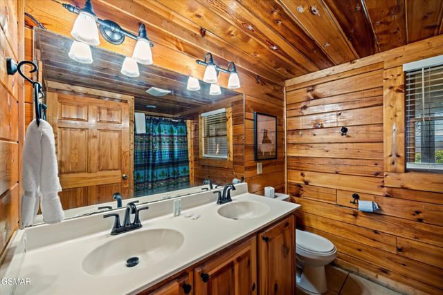 1559 Rainbow Ridge Road, Sevierville, TN 37862