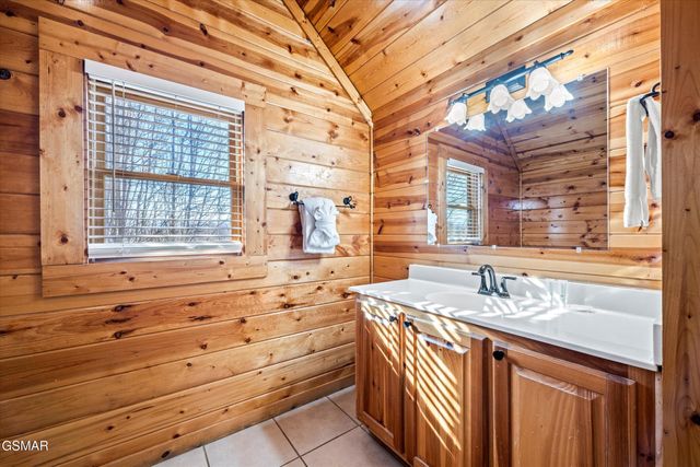 1559 Rainbow Ridge Road, Sevierville, TN 37862