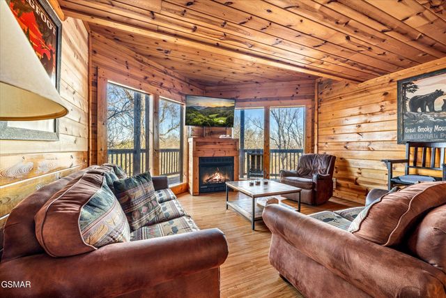 1559 Rainbow Ridge Road, Sevierville, TN 37862