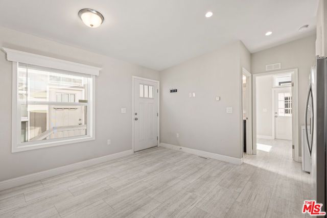 8250 Lankershim Boulevard 130, North Hollywood (los Angeles), CA 91605