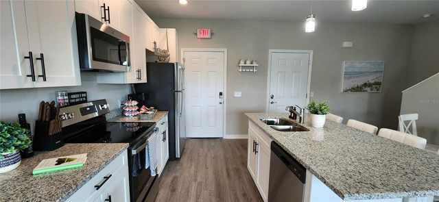 2053 SILVERSTONE CIRCLE, Clearwater, FL 33760