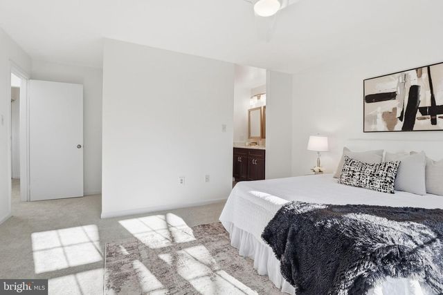 5207 RUFFNER WOODS CT, Burke, VA 22015