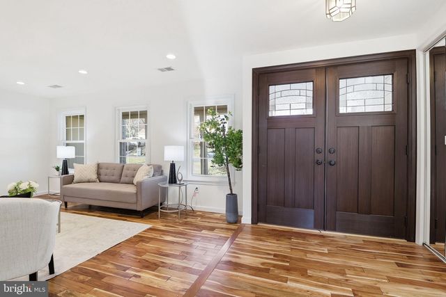 5207 RUFFNER WOODS CT, Burke, VA 22015