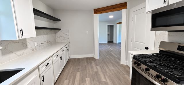 323 Maplewood, San Antonio, TX 78216
