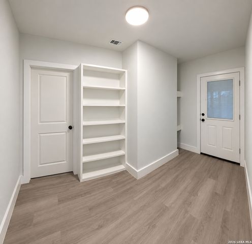 323 Maplewood, San Antonio, TX 78216