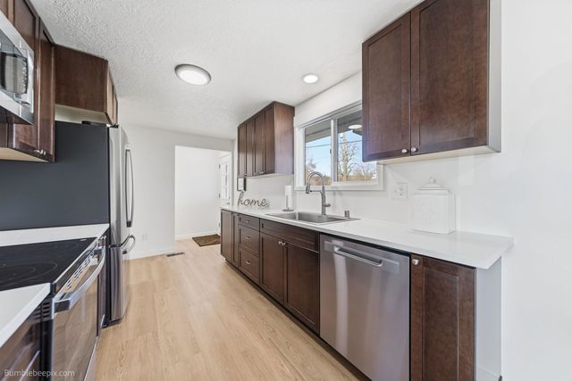 13505 E HEROY Ave, Spokane Valley, WA 99216