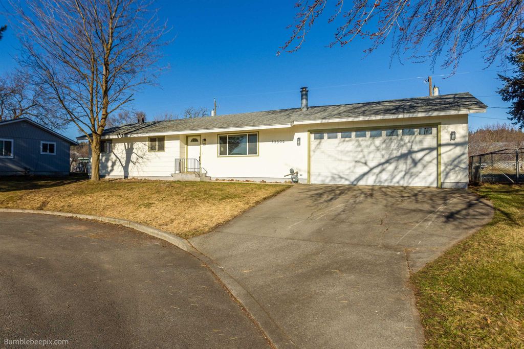 13505 E HEROY Ave, Spokane Valley, WA 99216