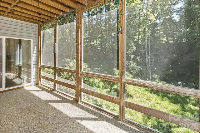 100 Titleist Way, Hendersonville, NC 28739
