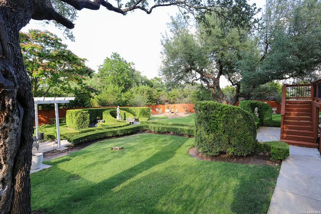 211 Hornpipe Hills, San Antonio, TX 78260