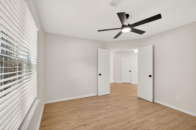 16506 Bluff Springs Drive, Houston, TX 77095