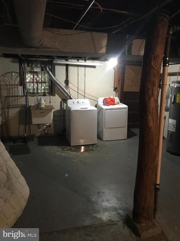 60 E MAIN ST, Mountville, PA 17554