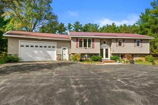 859 6th Avenue, Hancock, WI 54943