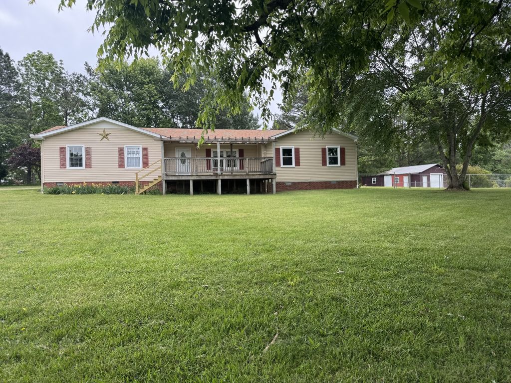 578 Murrell Rd, Dickson, TN 37055