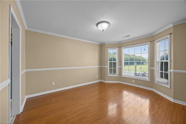 697 Retford Park Lane, Kernersville, NC 27284