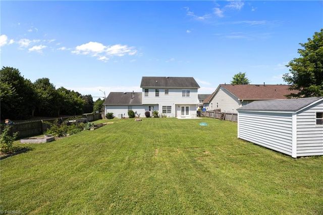 697 Retford Park Lane, Kernersville, NC 27284