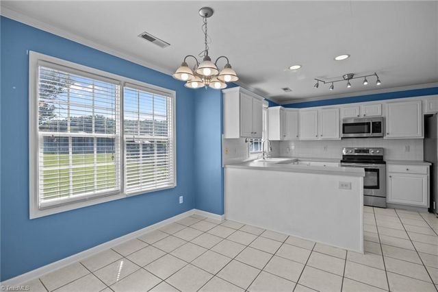 697 Retford Park Lane, Kernersville, NC 27284