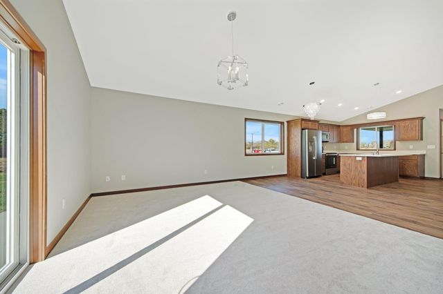301 Gateway Parkway, Osceola, WI 54020