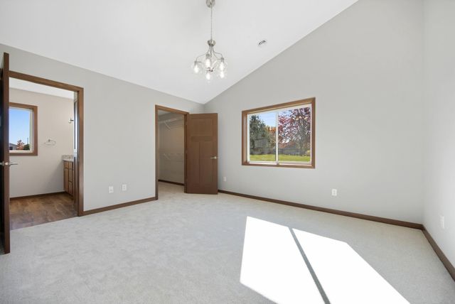 301 Gateway Parkway, Osceola, WI 54020